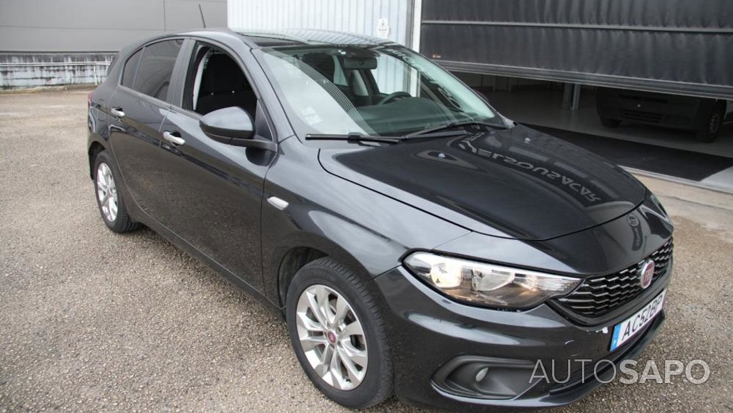 Fiat Tipo 95cv - 5P foto 2