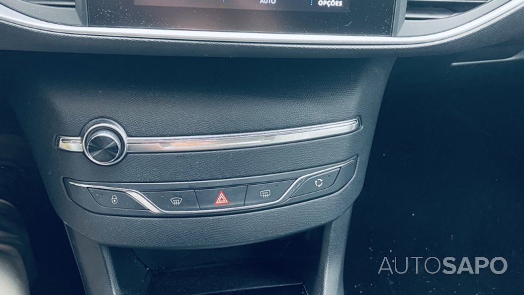 Peugeot 308 1.5 BlueHDi Style