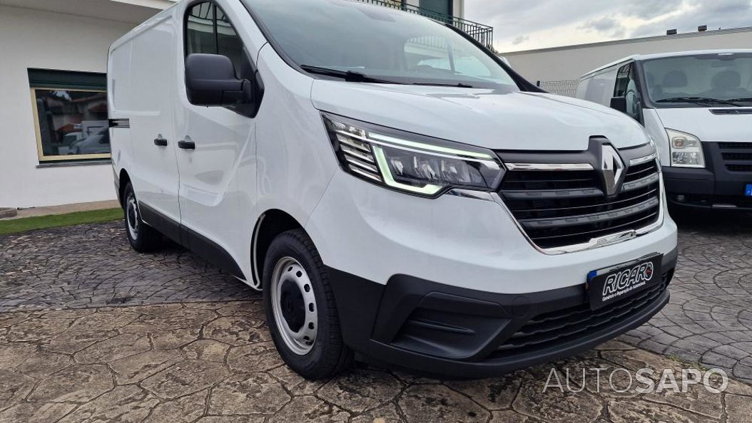 Renault Trafic 120cv - 5P foto 4