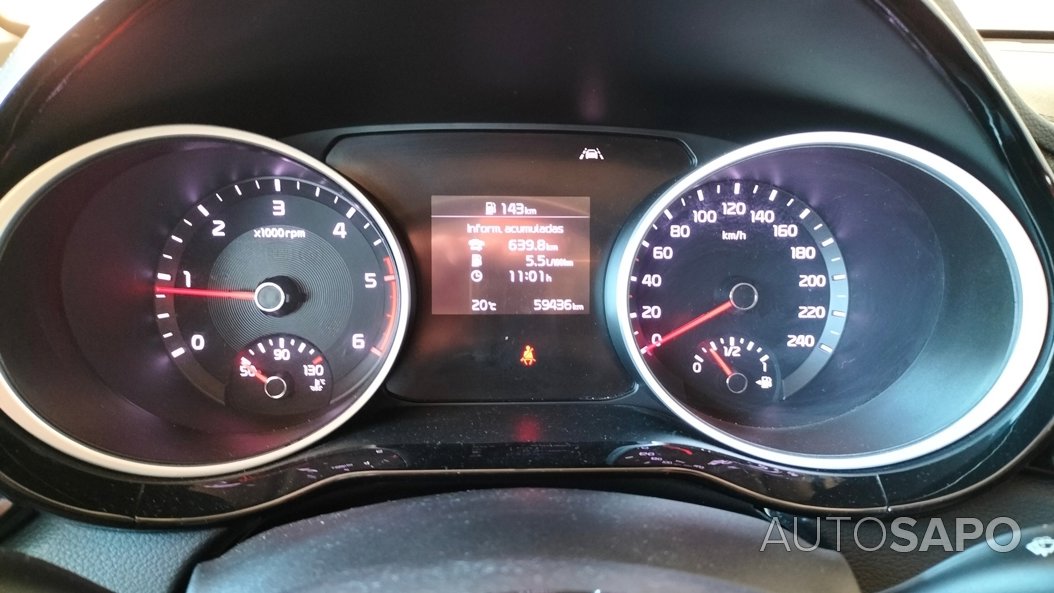 Kia Ceed — photo 3