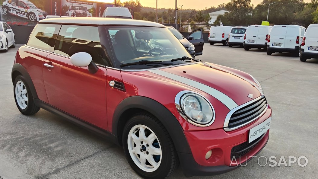 MINI One — photo 5