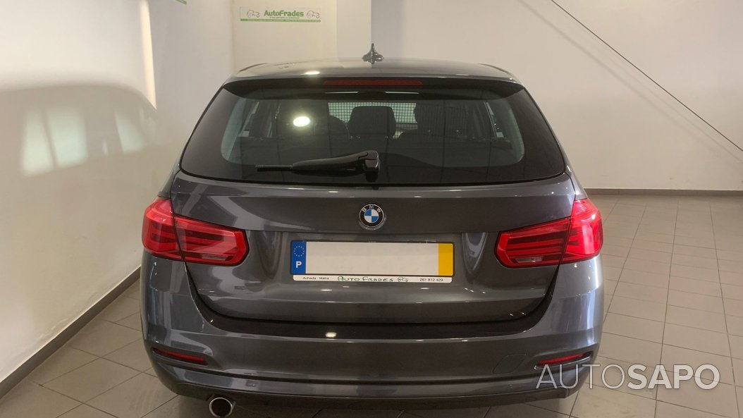 BMW Série 3 318 d Advantage