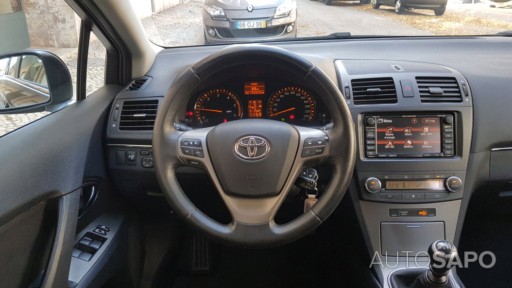 Toyota Avensis SW 2.0 D-4D Sol+GPS