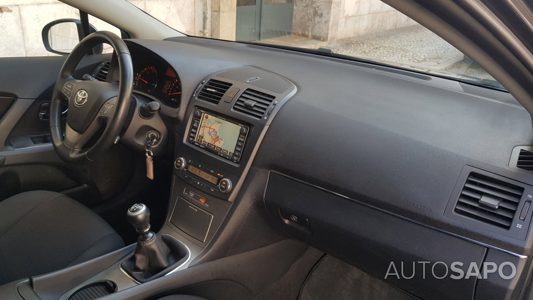 Toyota Avensis SW 2.0 D-4D Sol+GPS