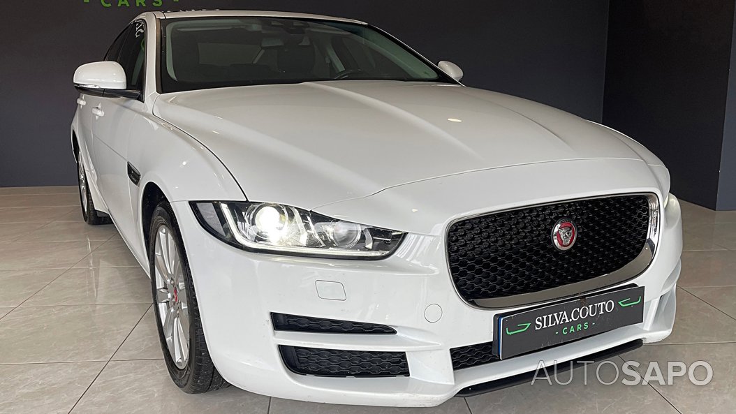 Jaguar XE