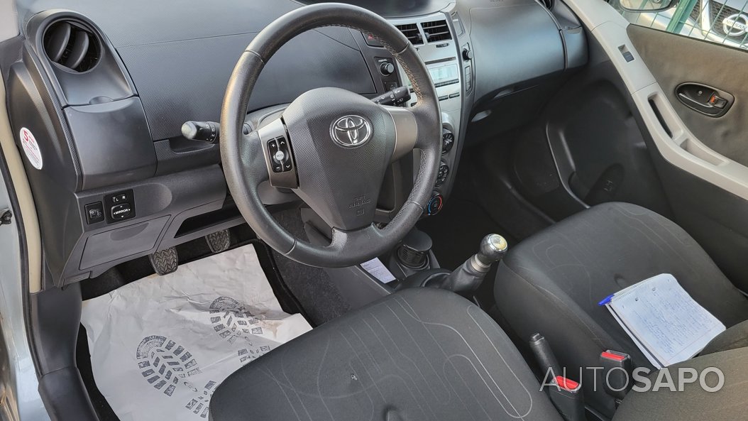 Toyota Yaris 1.0 VVT-i Comfort+AC